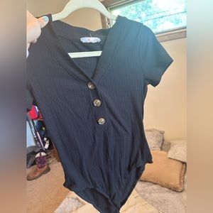 Dry Goods Pink rose bodysuit